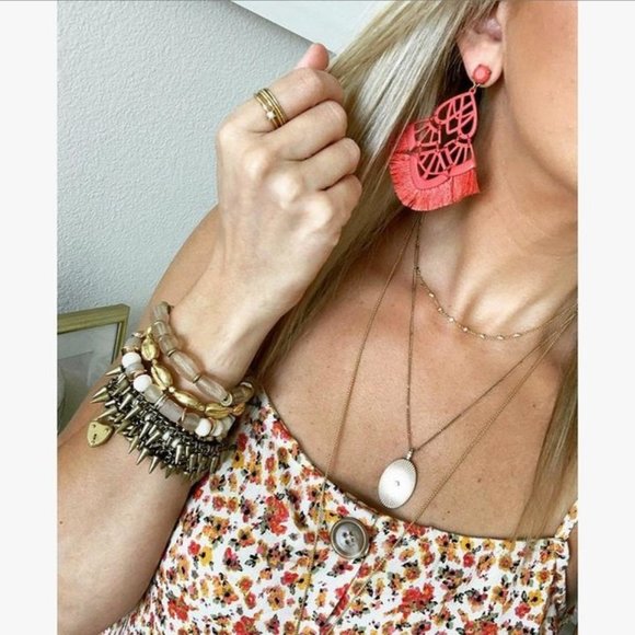 :: Stella & Dot Alexandria Statement Earrings - Picture 9 of 14